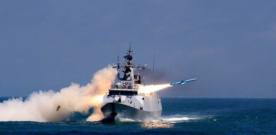 中国海军056级新护582舰发射反舰导弹_军事频道