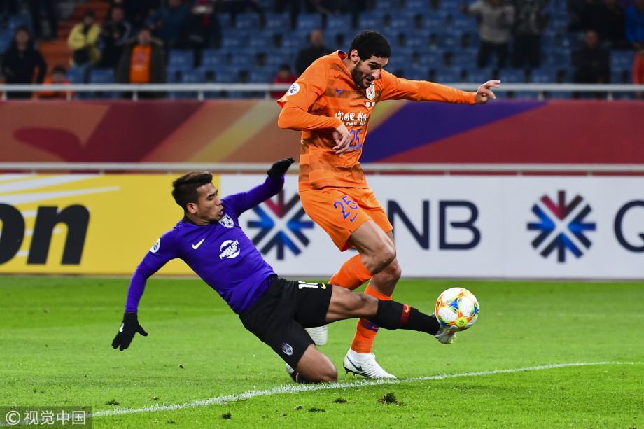 [高清组图]费莱尼头球佩莱破门 鲁能2-1柔佛