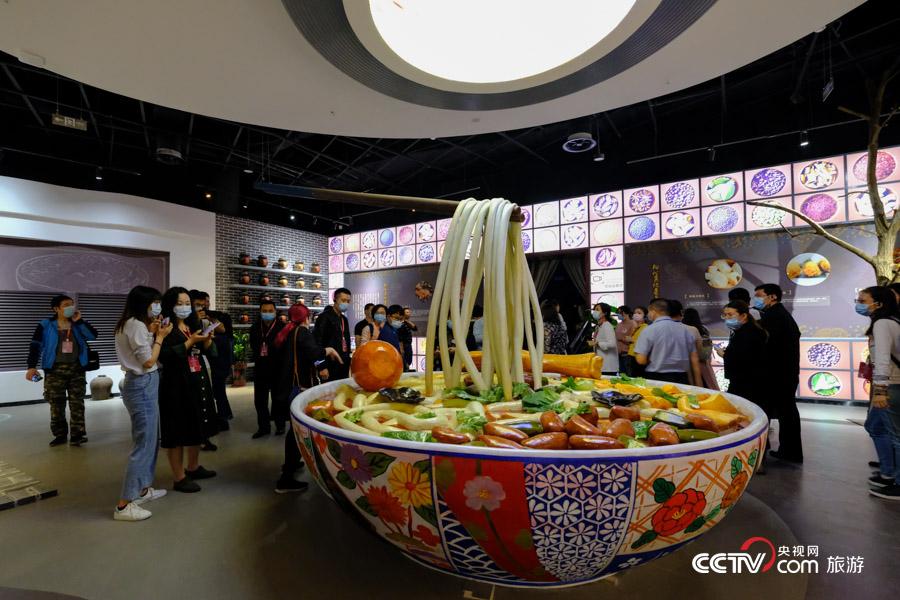 [高清组图]柳州螺蛳粉小镇:探寻螺蛳粉的前世今生