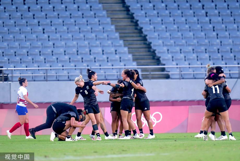 [图]七人制橄榄球女子决赛：新西兰队获得金牌