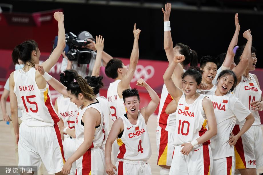 [图]中国女篮74-62胜比利时 3连胜斩获小组第1