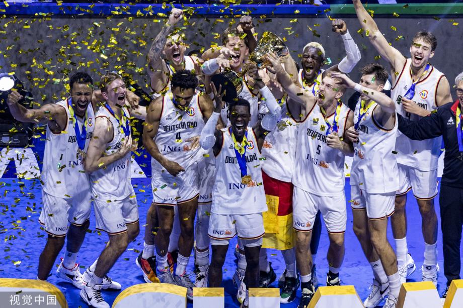 [图]德国男篮首夺篮球世界杯冠军 施罗德当选MVP