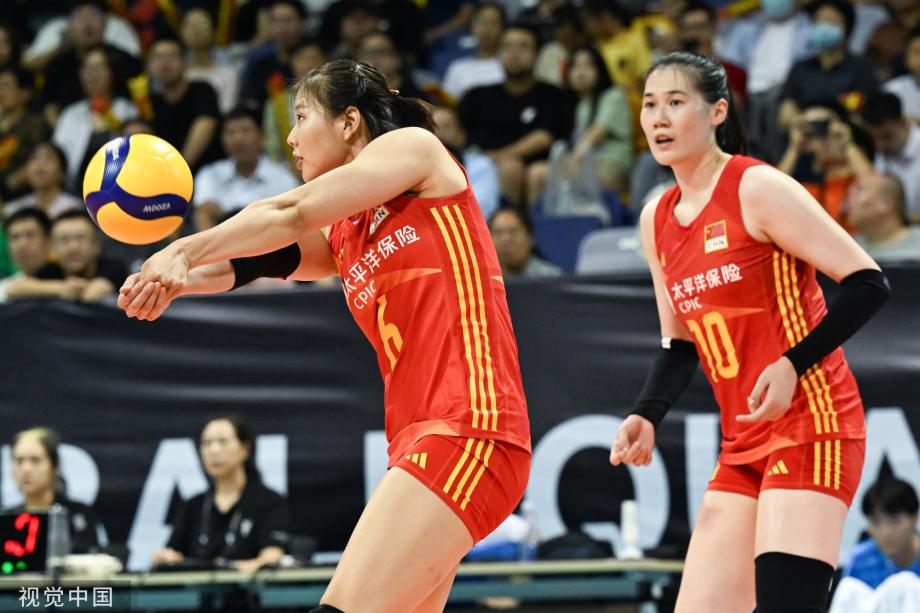 [图]中国女排3-0轻取捷克队 获得奥运资格赛三连胜