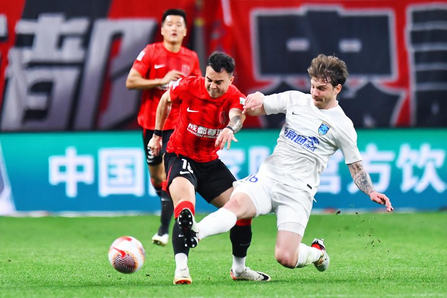 韦世豪造险周定洋制胜 成都蓉城1-0南通支云