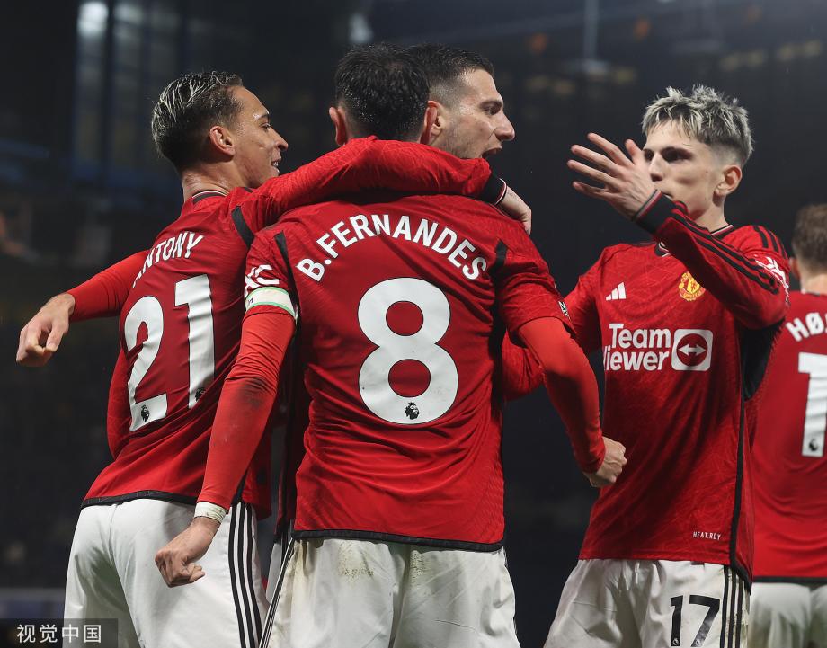 帕尔默戴帽+绝杀 切尔西主场4-3曼联