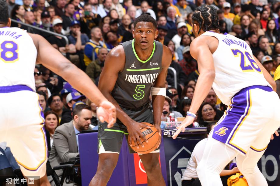 詹姆斯缺阵浓眉伤退 湖人负森林狼重回西部第9