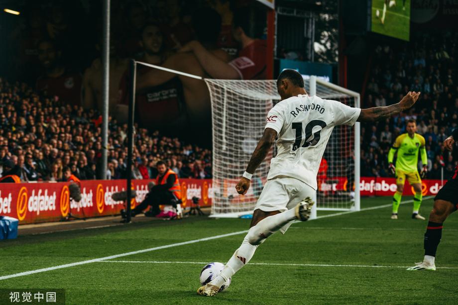 B费双响+中楣 曼联2-2伯恩茅斯距前四10分