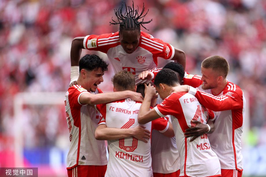 格雷罗穆勒建功 拜仁2-0科隆落后榜首13分