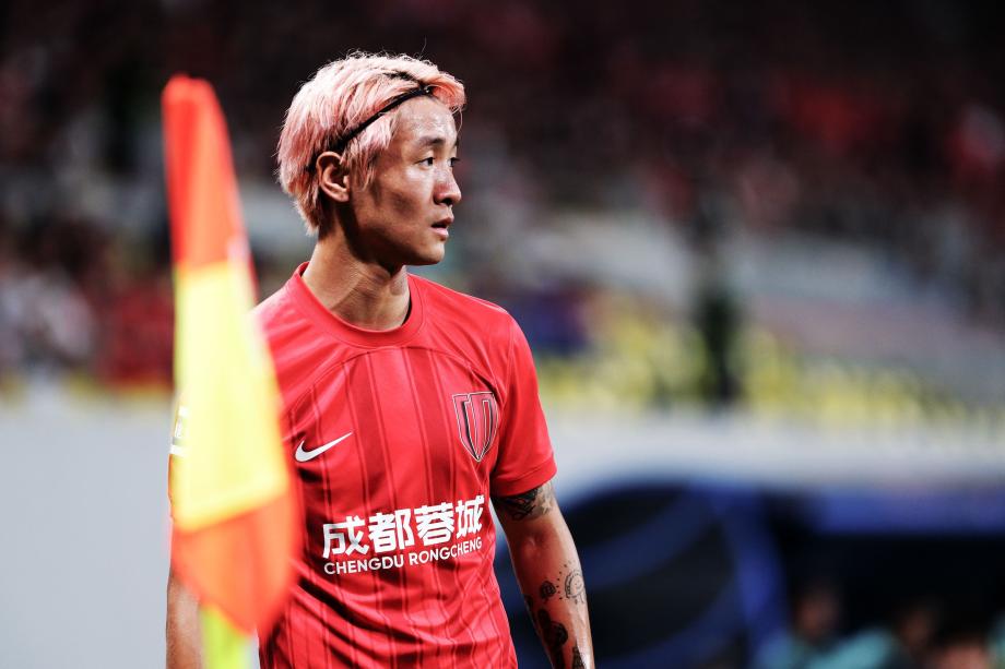 廖力生抽射破门 山东泰山客场击败成都蓉城