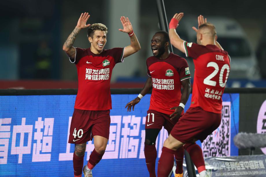 郭皓破门韩鹏飞头槌 天津津门虎2-1逆转河南