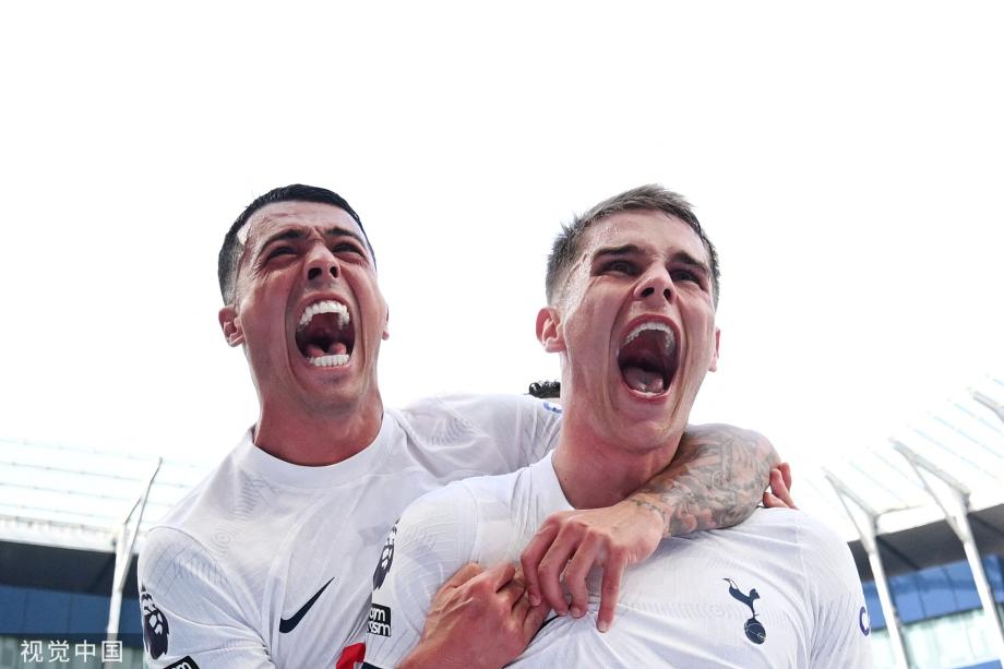 连败终结！范德文绝杀 热刺2-1送伯恩利降级