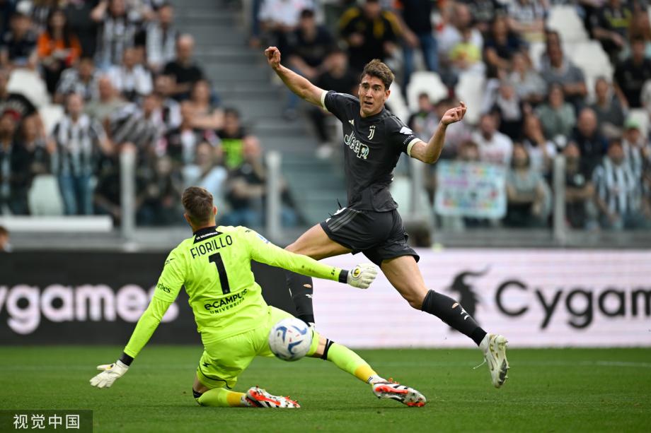 意甲-拉比奥特绝平 尤文图斯1-1萨勒尼塔纳