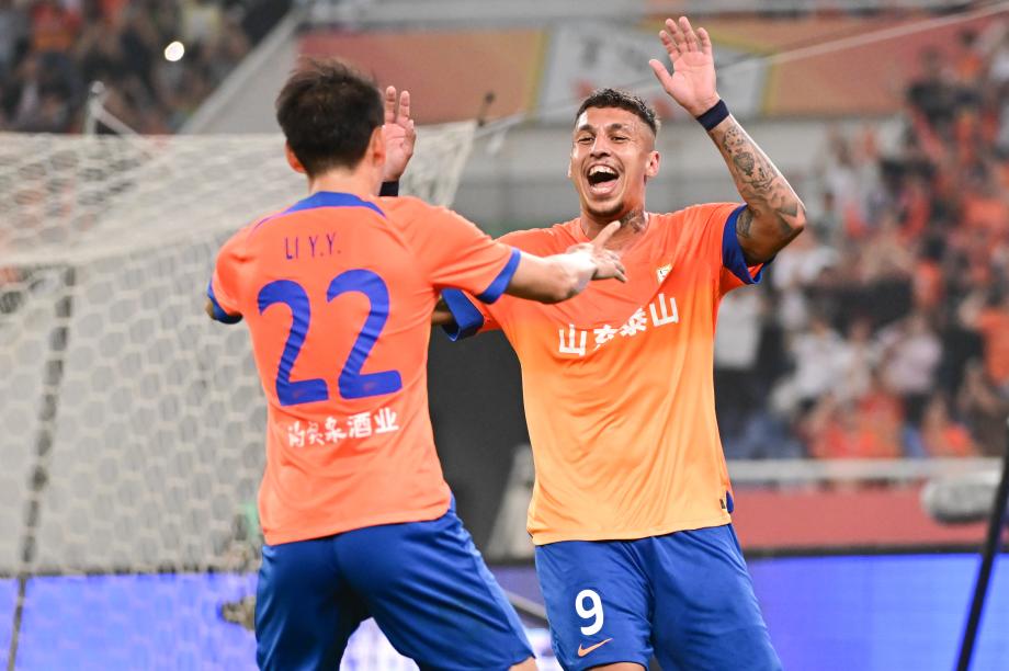 克雷桑建功李源一郑铮进球 泰山3-0浙江8轮不败