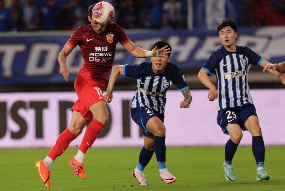 中超-奥斯卡巴尔加斯破门 海港2-0三镇9连胜