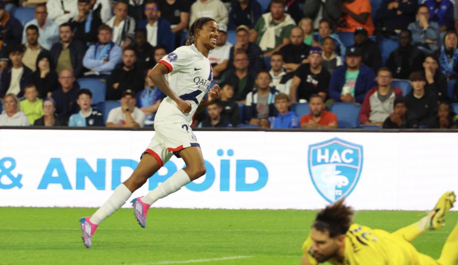 法甲-穆阿尼点射 巴黎5分钟3球4-1喜迎开门红