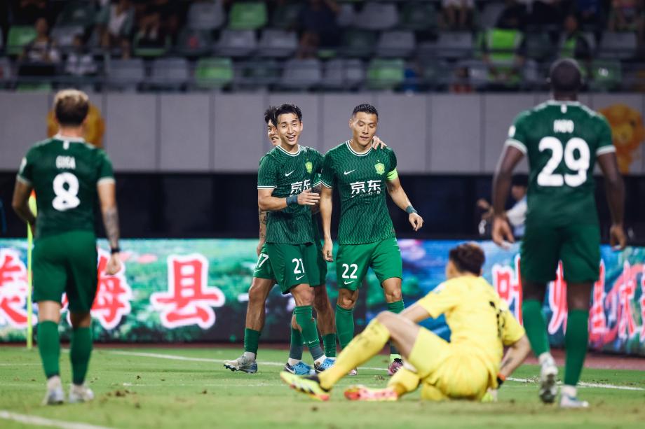 李磊头槌于大宝建功 北京国安客场3-1梅州客家