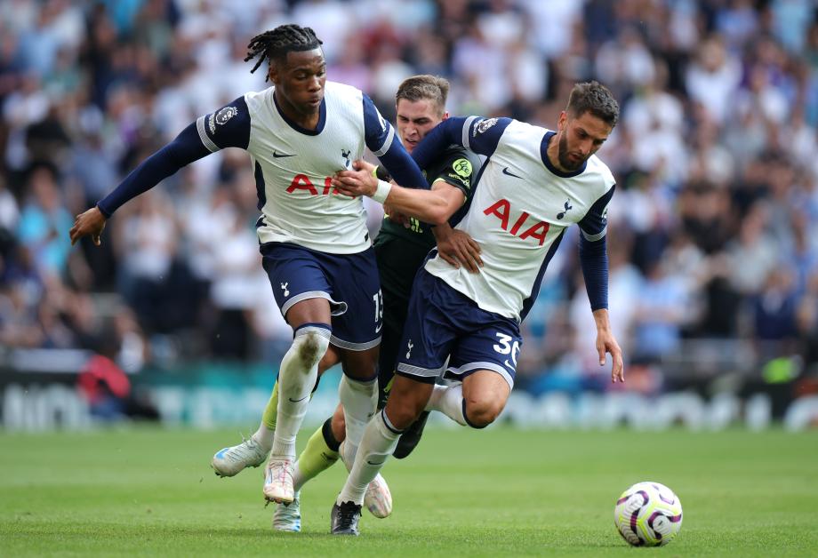 孙兴慜2传索兰克处子球 热刺3-1布伦特福德