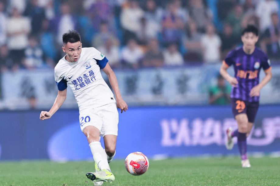 王秋明绝杀谢维军破门 天津津门虎3-2沧州雄狮