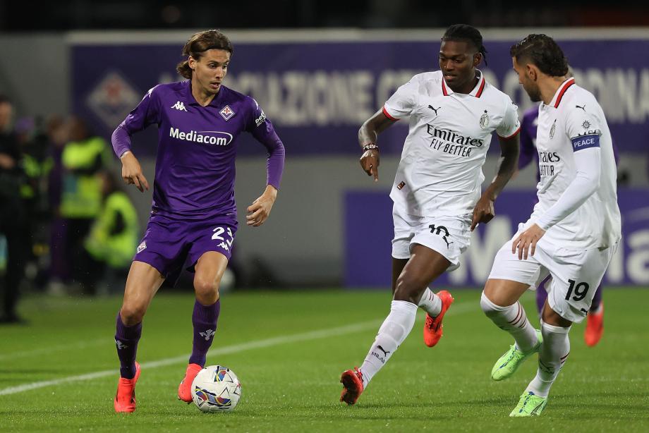 意甲-特奥送点+失点 米兰1-2紫百合各赛事2连败