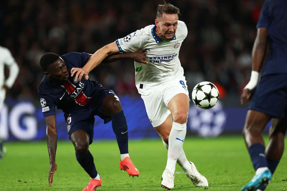 阿什拉夫远射破门 巴黎圣日耳曼1-1埃因霍温