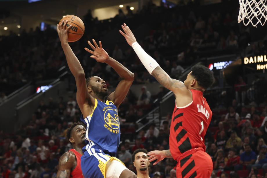 库里17+10希尔德22分 勇士客场大胜开拓者