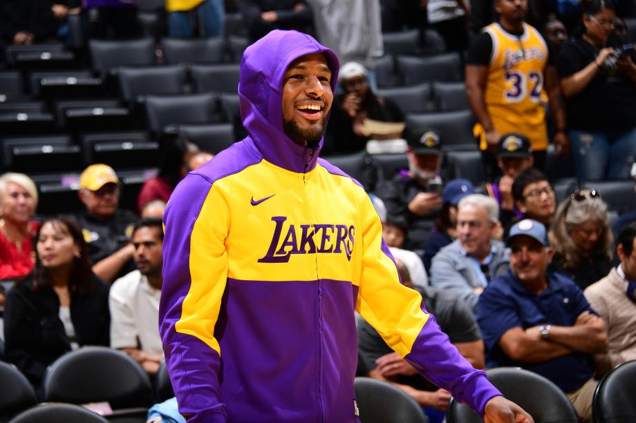 詹眉合砍56分杜兰特30分 湖人22分逆转太阳