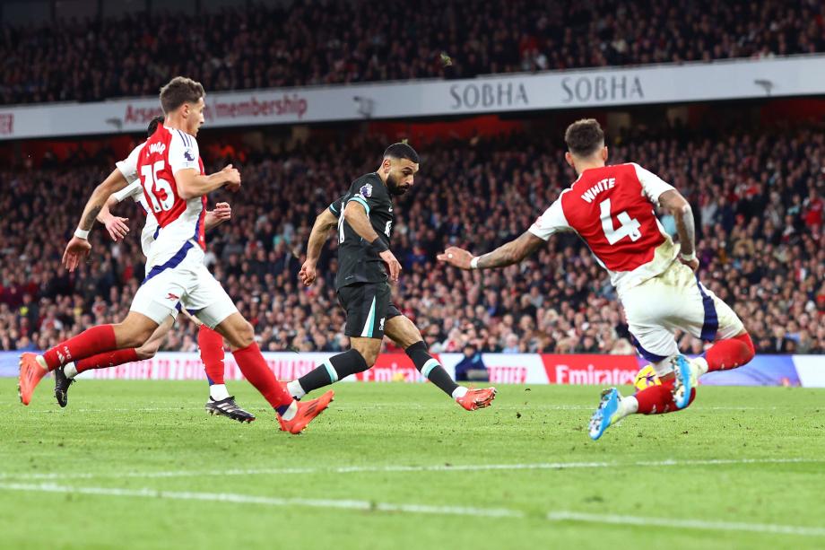 英超-萨卡破门萨拉赫救主 利物浦2-2阿森纳