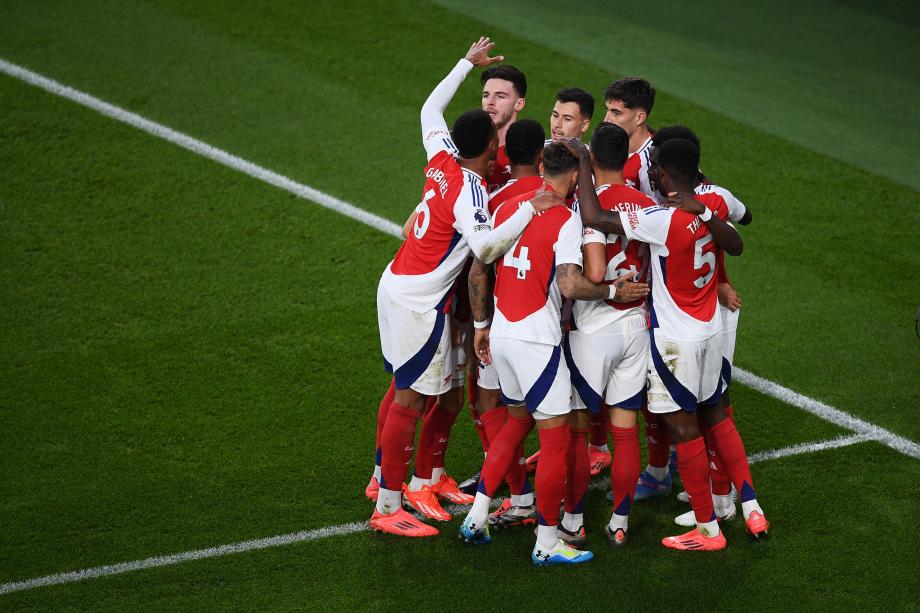 英超-萨卡破门萨拉赫救主 利物浦2-2阿森纳