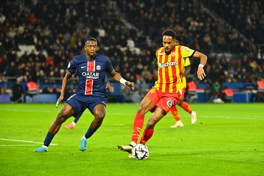 法甲-巴尔科拉助攻登贝莱闪击 巴黎主场1-0朗斯