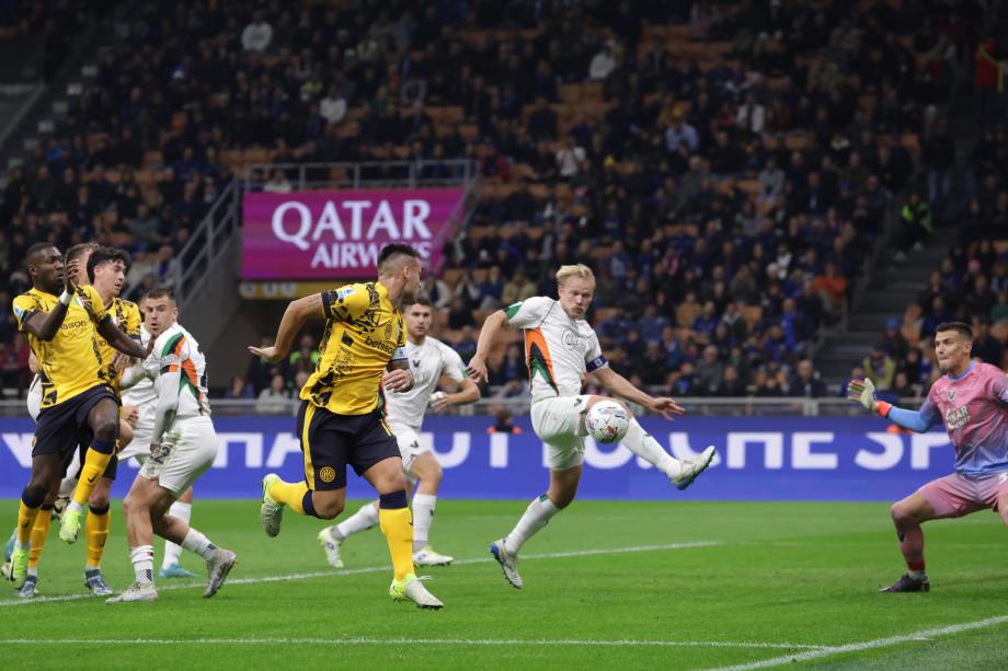 意甲-劳塔罗制胜 国米1-0威尼斯6轮不败