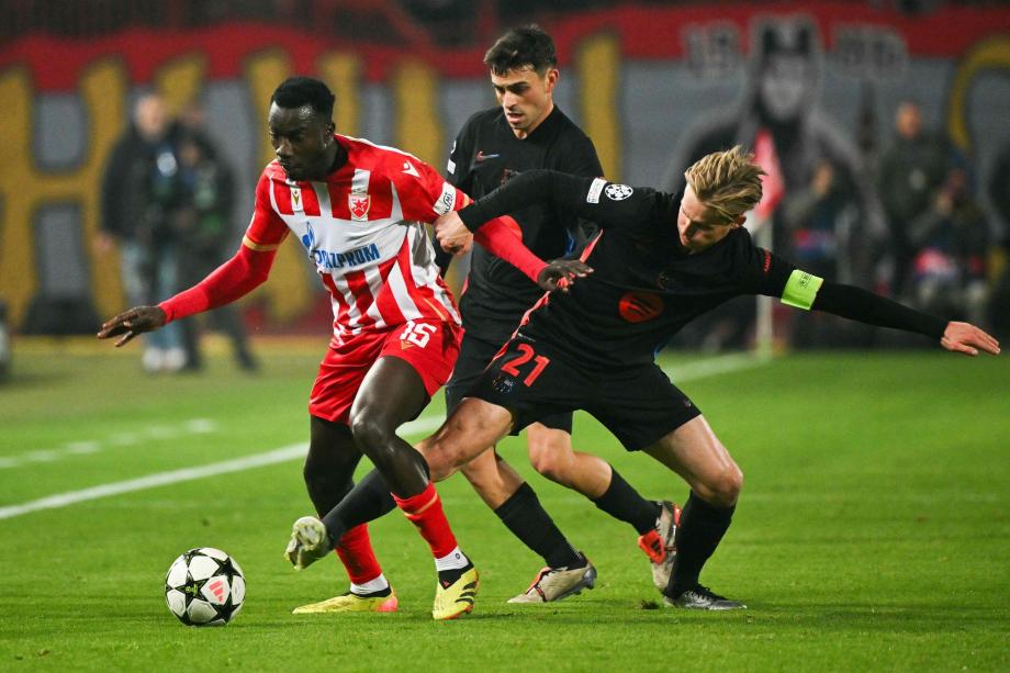 孔德助攻戴帽莱万双响拉菲传射 巴萨5-2红星