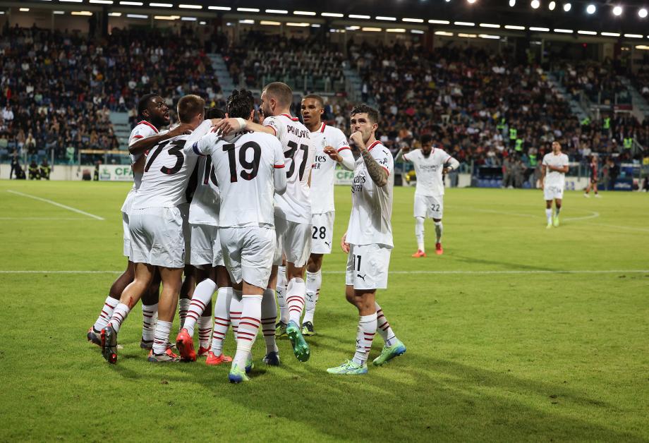 莱奥梅开二度无果 米兰3-3遭卡利亚里绝平