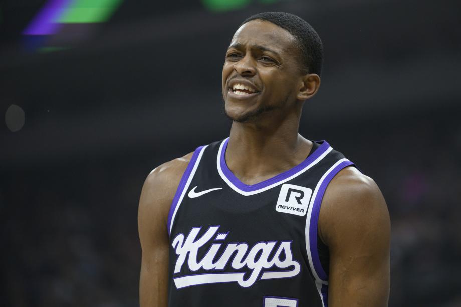 福克斯29+10布克18分 杜兰特比尔缺阵太阳不敌国王