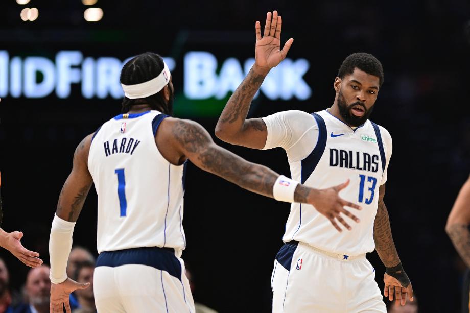 NBA-华盛顿27+17亚历山大36+8 独行侠险胜雷霆