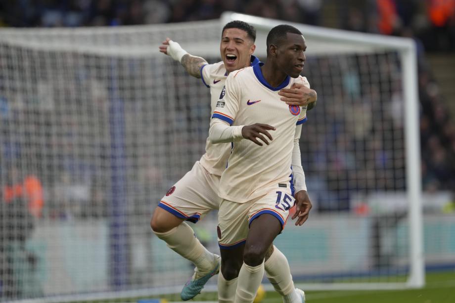 恩佐传射杰克逊建功 切尔西2-1力克莱斯特城