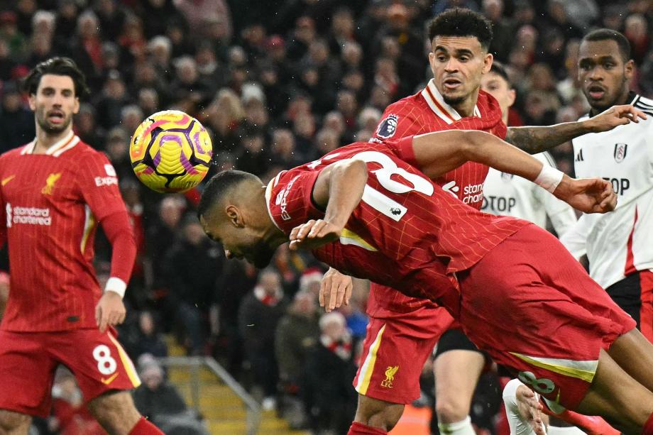 加克波若塔破门 十人利物浦2-2富勒姆仍领跑