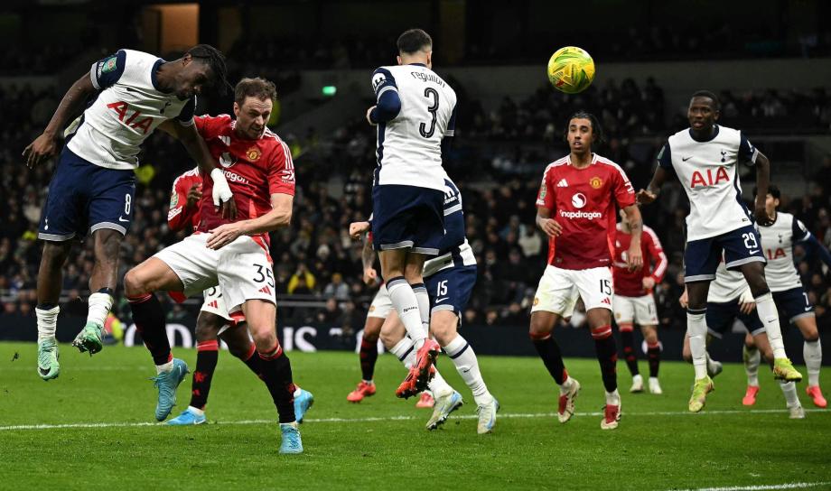 英联杯-孙兴慜角球破门 热刺4-3曼联进4强