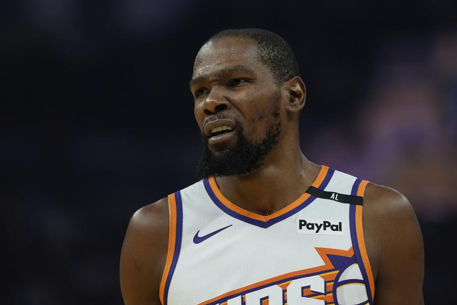 勇士109-105险胜太阳 库里22+6+6 杜兰特31分