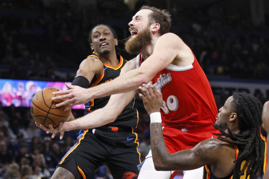 亚历山大砍35+6+7 雷霆力擒灰熊取11连胜