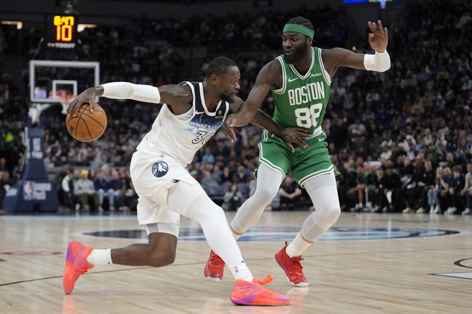 塔图姆33+9兰德尔27分 怀特26分绿军险胜森林狼