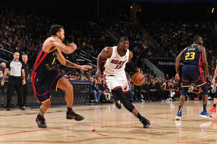 阿德巴约19+9库里31+7 热火客场轻取勇士