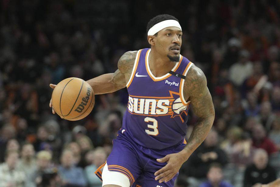 杜兰特23分布克20+12 特雷·杨21+7太阳胜老鹰