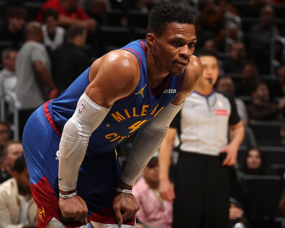 约基奇三双 掘金客场力克热火