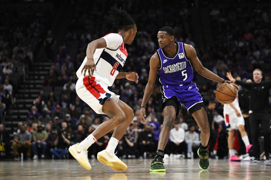 小萨29+18德罗赞24分 国王送奇才10连败