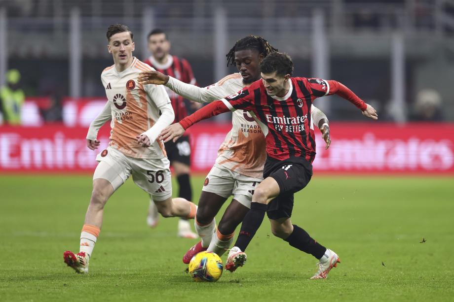 亚伯拉罕两球菲利克斯破门 米兰晋级意杯四强