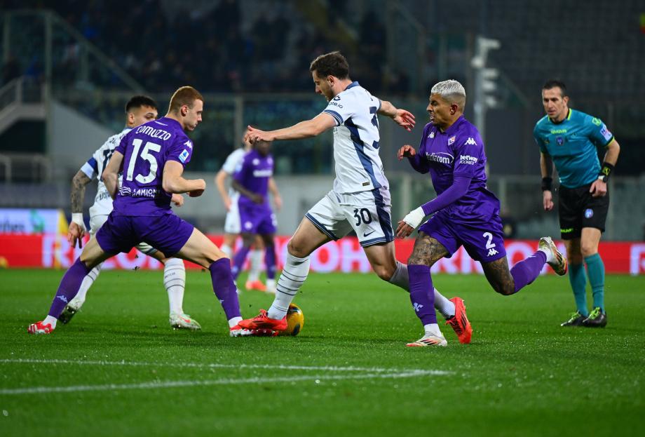 意甲-基恩双响迪马尔科失误 国米0-3佛罗伦萨