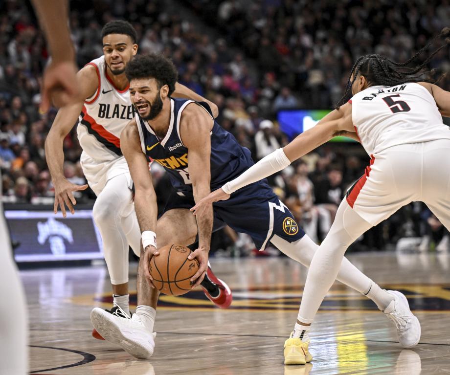 约基奇三双穆雷55分 掘金力克开拓者取8连胜