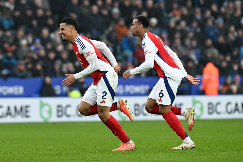 梅里诺替补梅开二度 阿森纳客场2-0莱斯特城