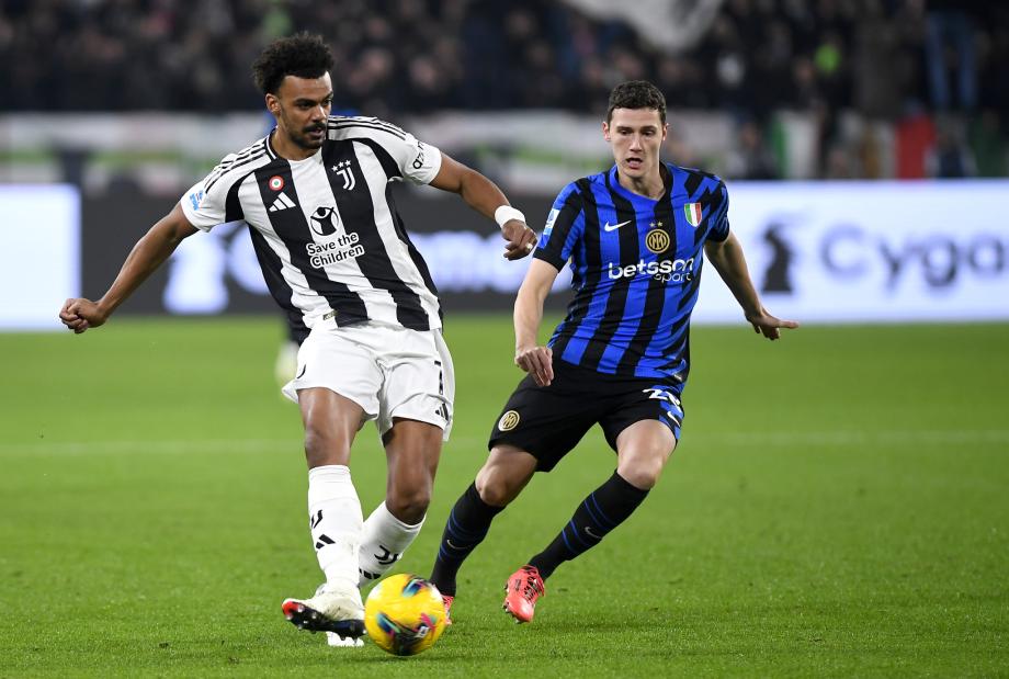 意甲-劳塔罗失良机孔塞桑制胜球 尤文1-0国际米兰