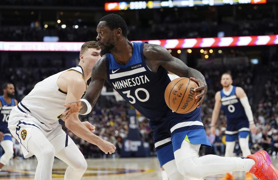 爱德华兹29+6约基奇34分 森林狼胜掘金取6连胜